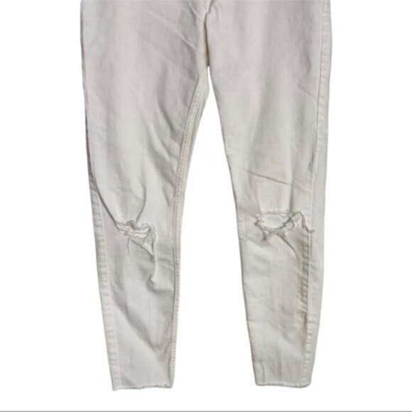 Welcome to my Closet. I’m sorry but this item is not available. - Picture 4 of 11